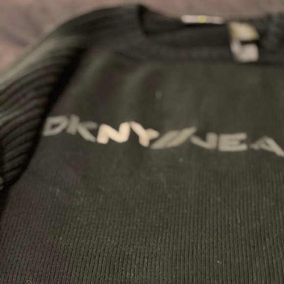 Sweater - Picture 6 of 7